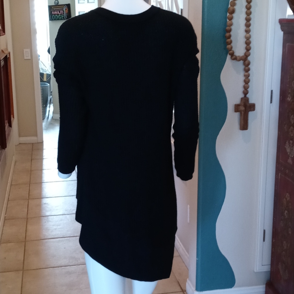 h.one Black Polyester Blend, High/Low Scoop Top